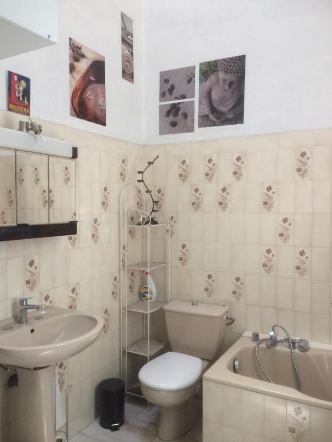 Appartement Sur Sommieres Jusqu'A 6 Personnes Экстерьер фото