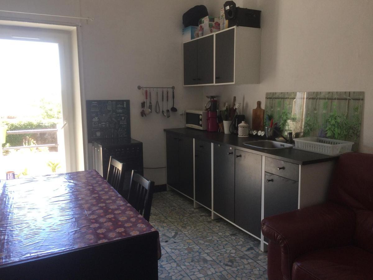 Appartement Sur Sommieres Jusqu'A 6 Personnes Экстерьер фото