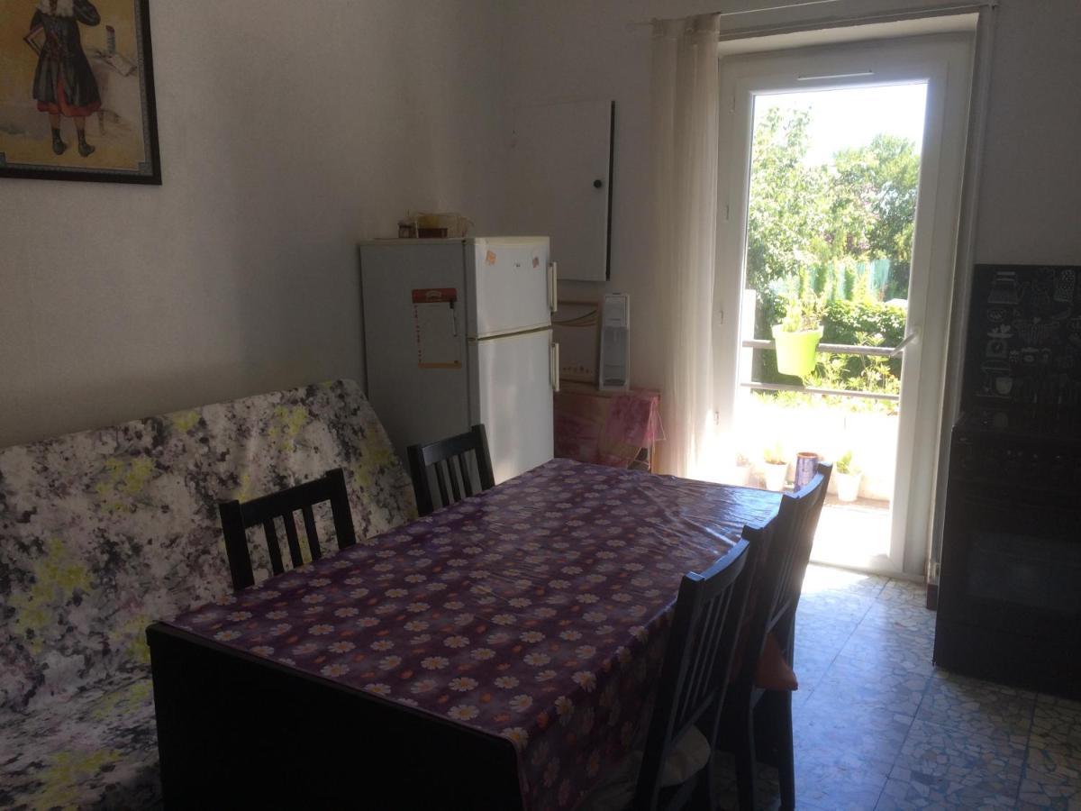 Appartement Sur Sommieres Jusqu'A 6 Personnes Экстерьер фото